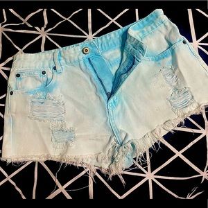 Distressed jean shorts Sz 29 EUC